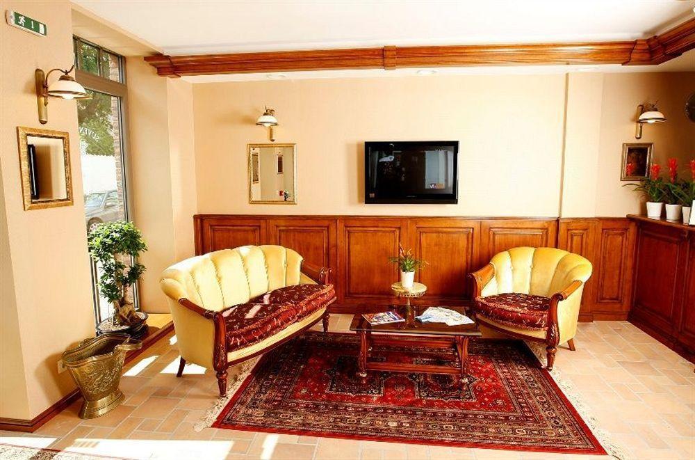 Friedricho Pasazas Hotel Klaipėda Buitenkant foto