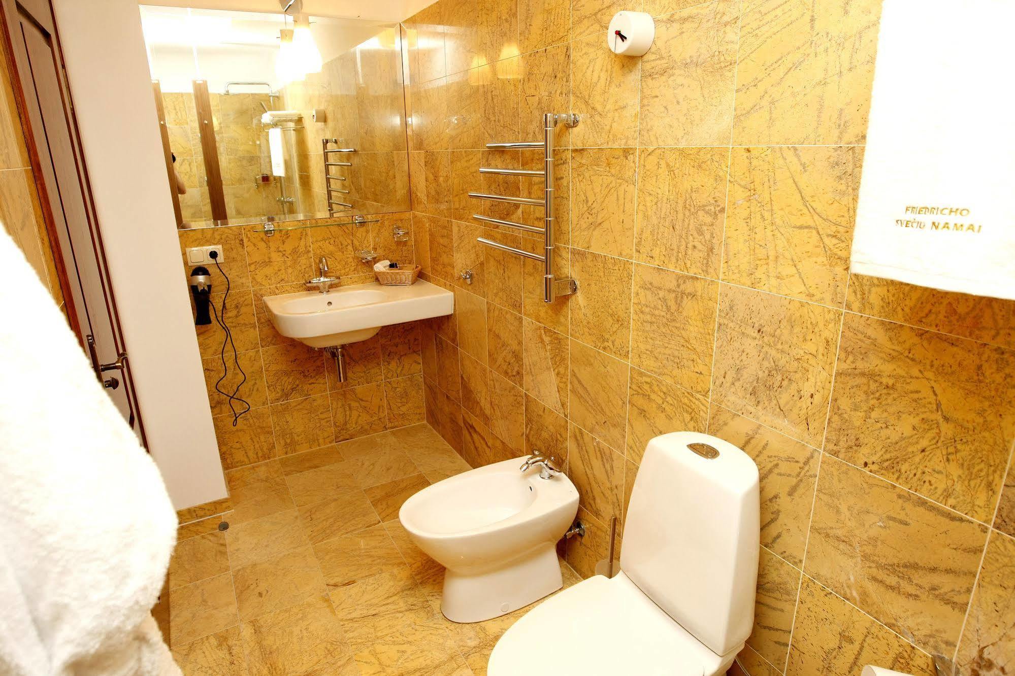Friedricho Pasazas Hotel Klaipėda Buitenkant foto